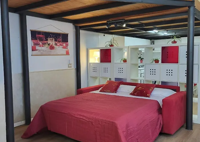 Loft Borgo 13 아파트 *